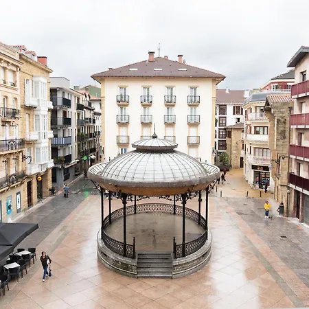 Πανσιόν Musika Plaza Zarautz