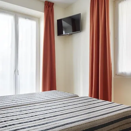 Musika Plaza Guest house