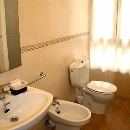 Musika Plaza Guest house *